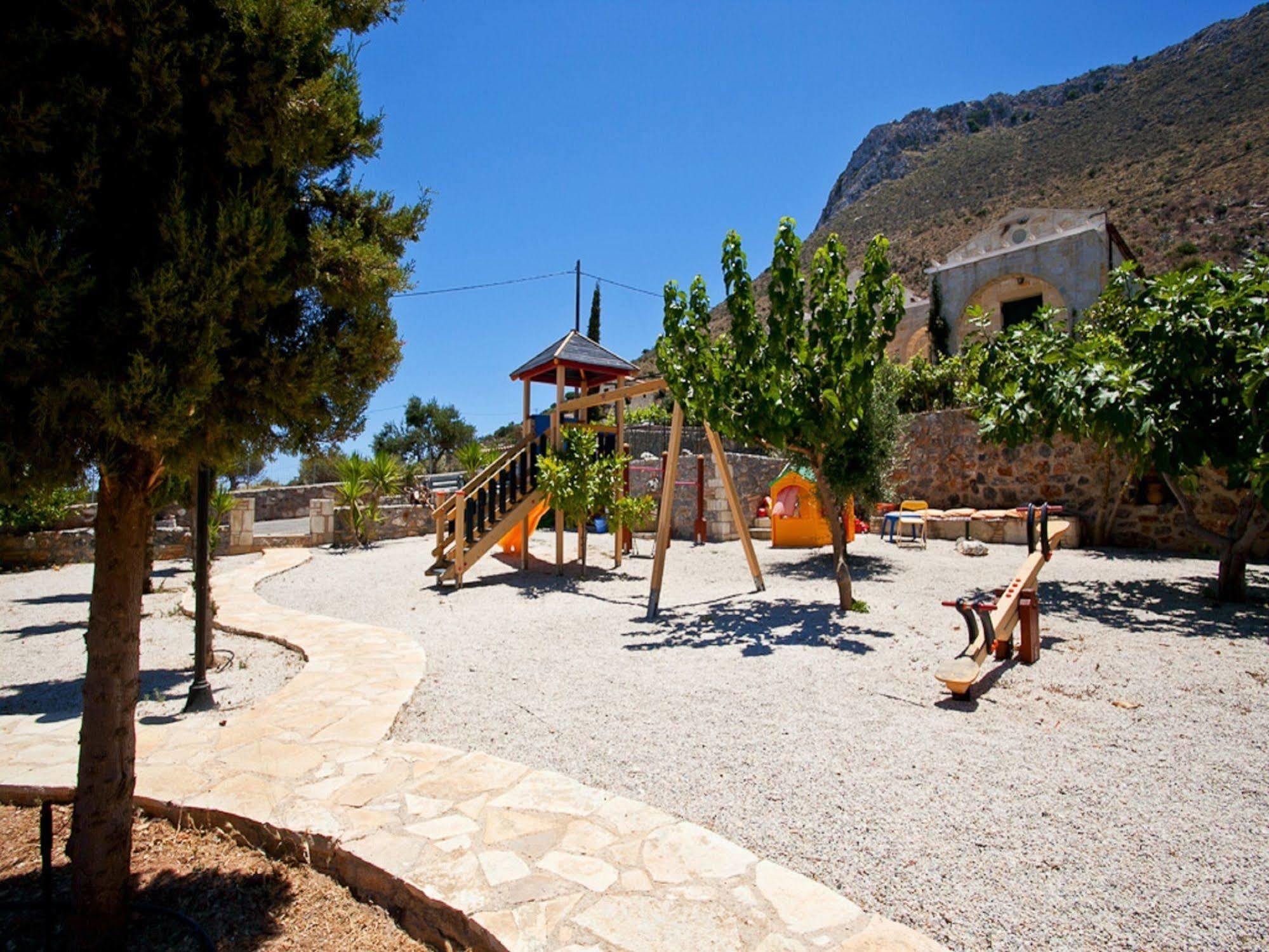 Villa Apollo - Saint George'S Retreat Village Kokkino Chorio Zewnętrze zdjęcie